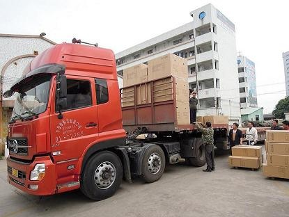 深圳到伊寧整車物流公司、整車大件運輸