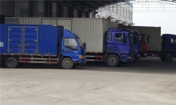 深圳到樂昌貨運專線，服務寶安、龍崗、、龍華，每天發車